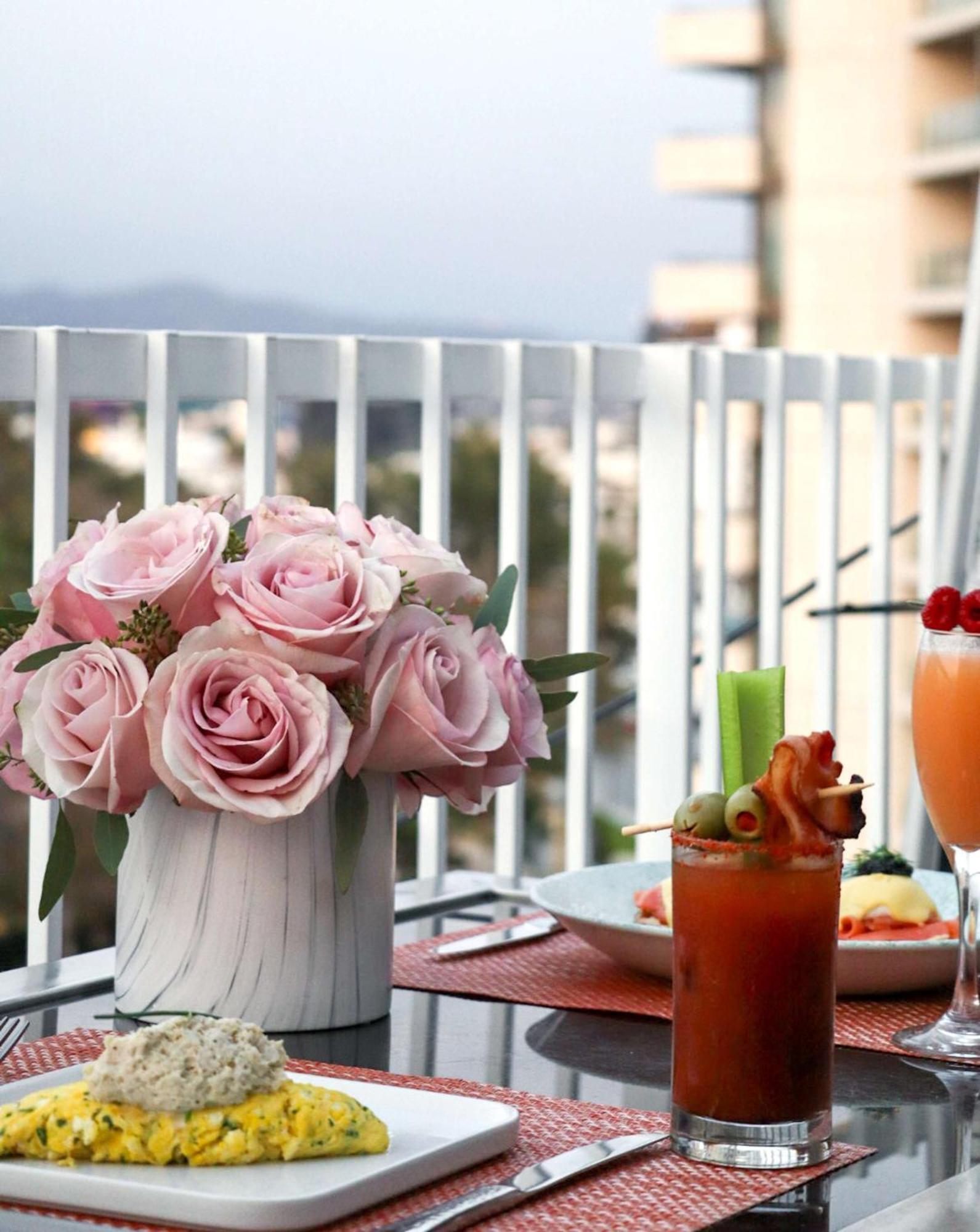 The Beverly Hilton Los Angeles Buitenkant foto