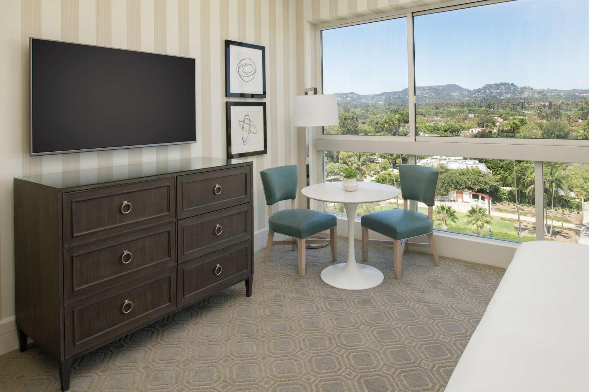 The Beverly Hilton Los Angeles Buitenkant foto